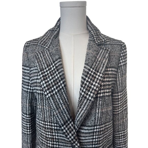 ZARA Small Black & White Houndstooth Plaid Coat - Picture 3 of 13